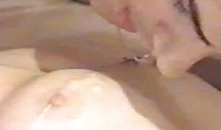 Lány, nagy cicik, ingyen sex filmek Elbaszott