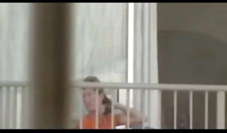 Lesbea szex es porno filmek ül az arcán, baszik a vibrátor a kedvenc leszbikusok.