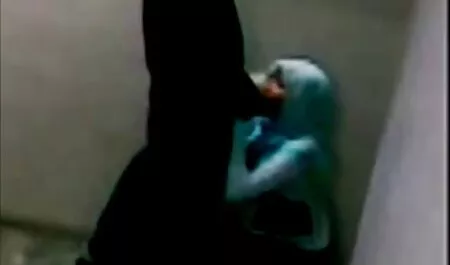 Az öreg hölgy ad a szopás, sex film mobilra túrák kakasok.