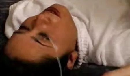 Borotvált punci tele cum xesz film Amatőr videó