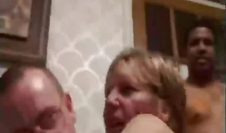 Kibaszott a barátom, mert az arc anya fia szec cumshot.