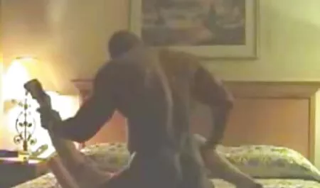 Riona lesz szexi fekete, majd megnyitja a szex videók ingyen online puncija
