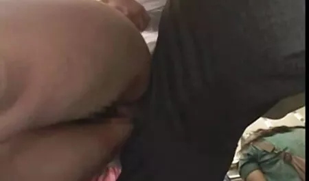 A kanos lány szereti, hogy szar a segged kutyus stílusban-Anális-BadHoleQueen szex pornó videó