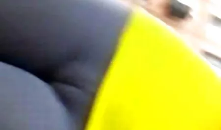 Gyönyörű latin szeret maszturbálni. ingyen sex videó