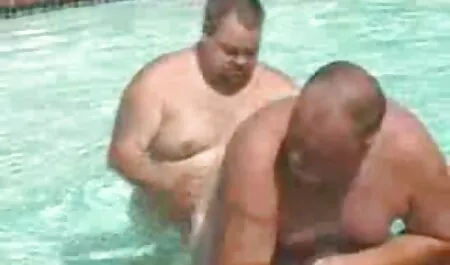 Fekete xxl porno videok hölgy akar cum az arcán