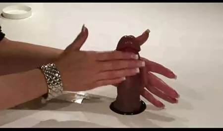 MILF, mint porno filmek xxx egy őrült baszik egy srác a medencében
