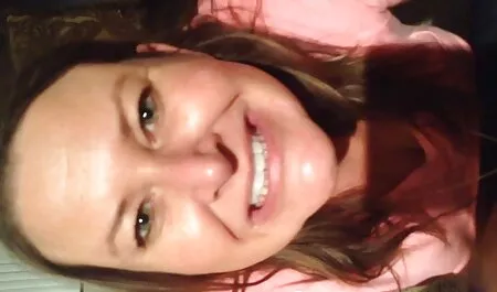 Szexi Jack Taylor lovagol a kanos kötelek, miközben ringató amatőr sex videók Aaron Aurora